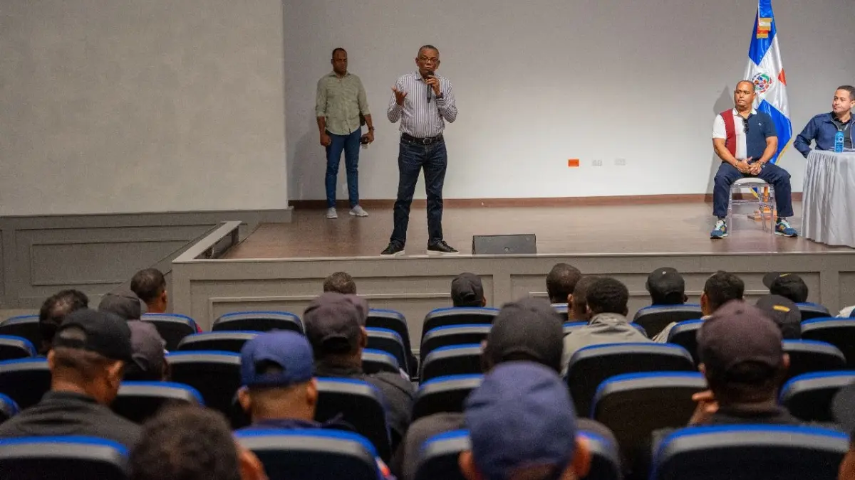 Director Migración: sancionaremos a colaboradores que incurran en Macuteo