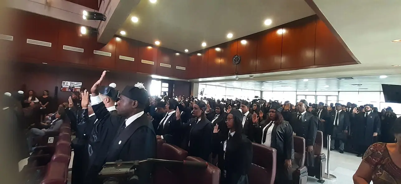 Poder Judicial juramenta a 1,286 abogados