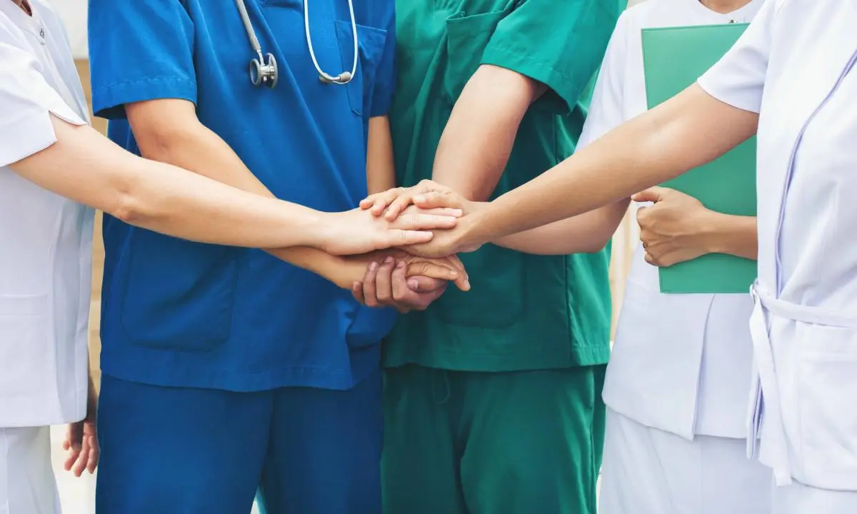 Claro anuncia convocatoria de los Premios Carlos Slim en Salud 2024