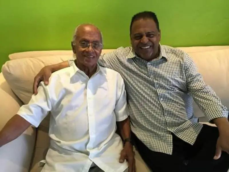 Wilfrido Vargas de luto por fallecimiento de su padre