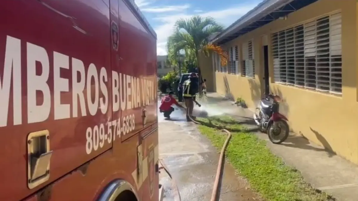 Evacúan escuela por presunta fuga de gas en Jarabacoa