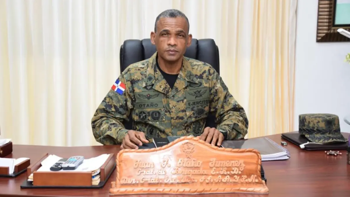 Designan al mayor general Juan José Otaño, como jefe Policía Militar Electoral