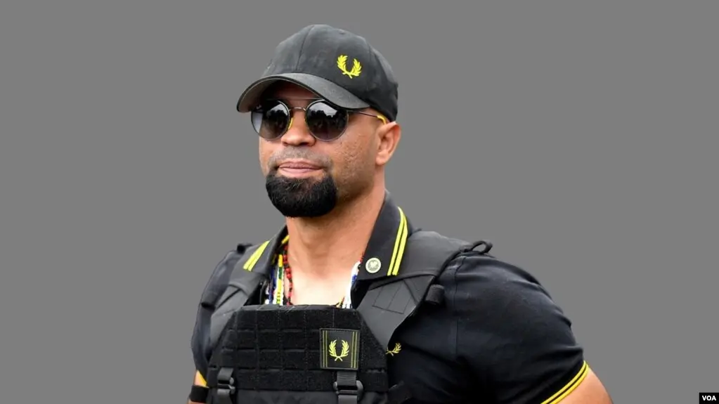 Condenan a 22 años al líder de los Proud Boys que asaltaron el Capitolio