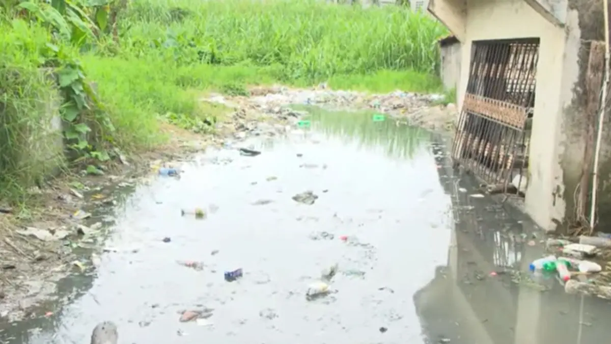 Barrios vulnerables al dengue esperan fumigación