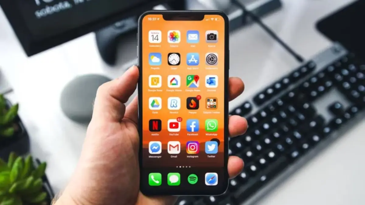 ¿Para qué sirve el audio adaptativo de iOS 17 y cómo instalarlo?