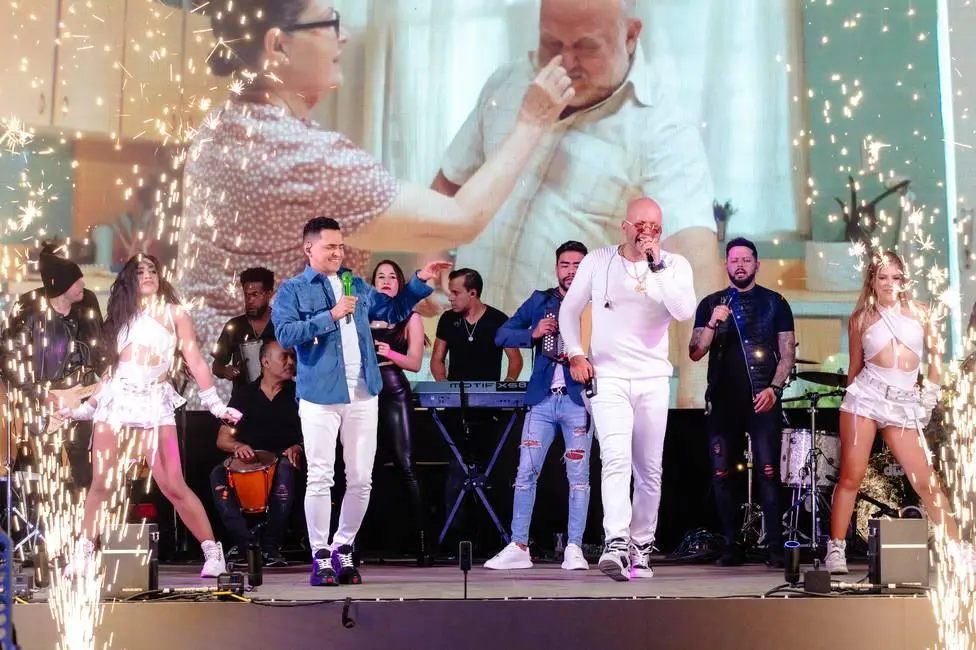 El Potro Álvarez y Jorge Celedón celebran el amor con su nuevo tema “100 años más”