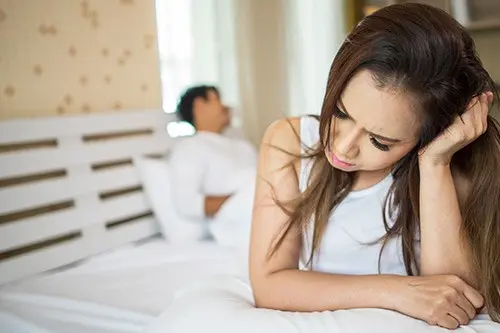Amo a mi esposo, pero no me siento complacida