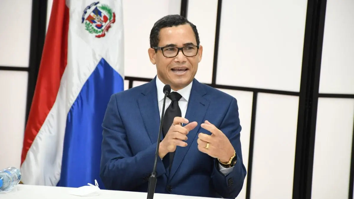 Ministro de Trabajo afirma que decisión final sobre reforma laboral recae en el Congreso