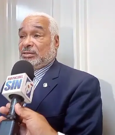 Radhamés Camacho a favor de la reforma fiscal en el país