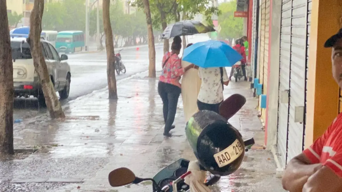 Pronostican más aguaceros por vaguada