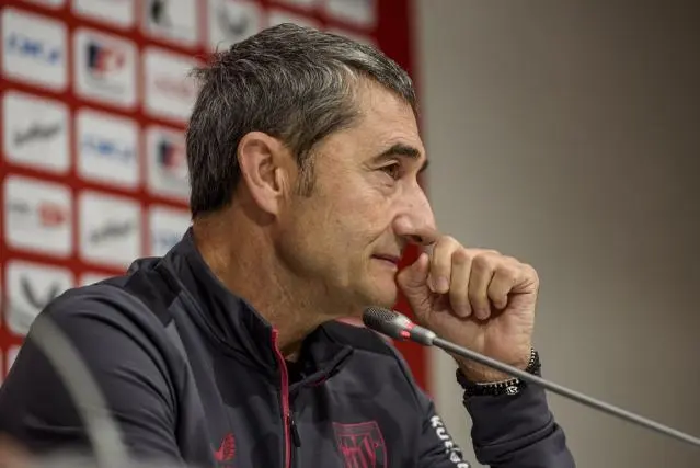 Ernesto Valverde ve lógico que le den a Messi Balón de Oro