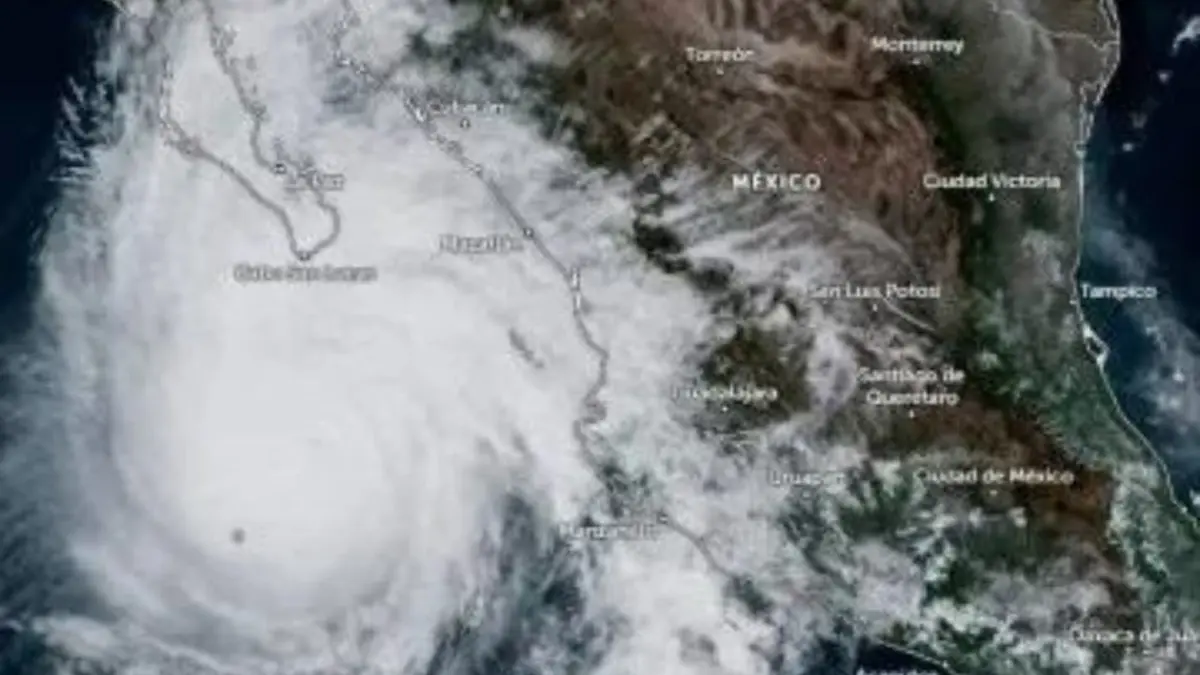Norma aumenta nuevamente a huracán de categoría 3