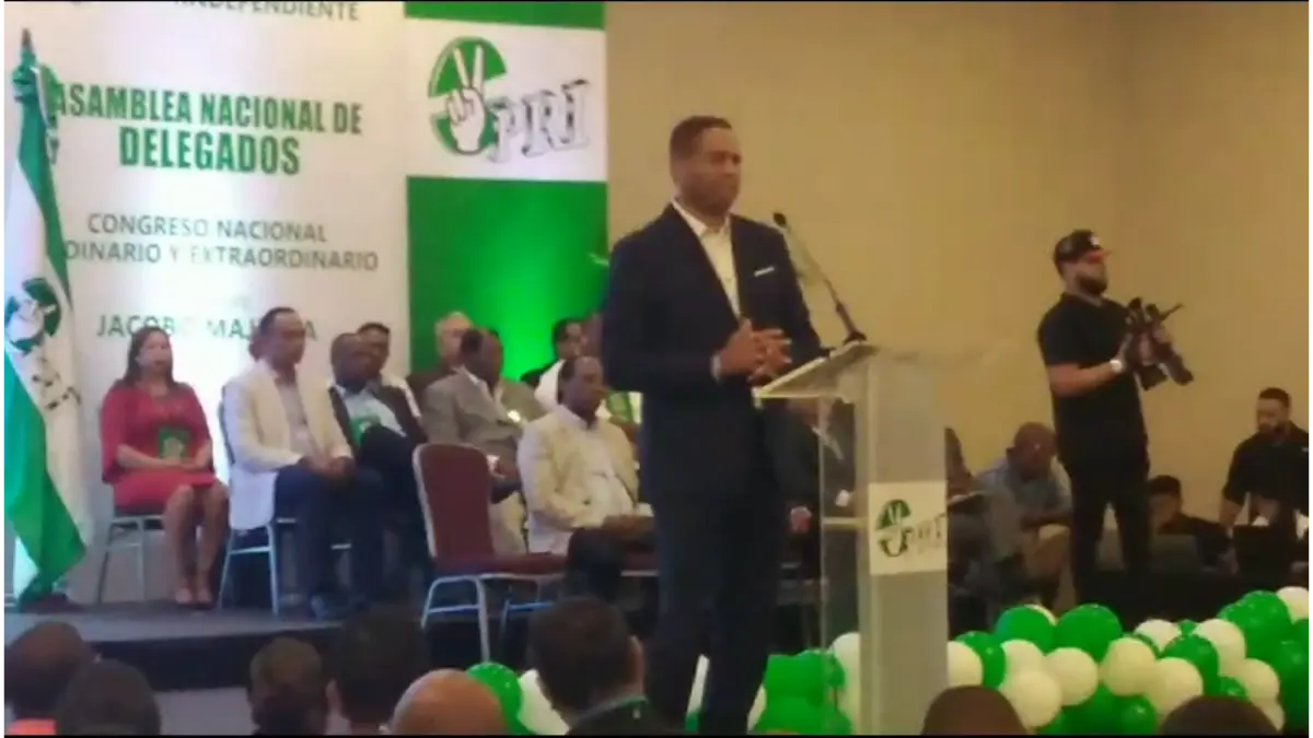 PRI selecciona a Luis Abinader como candidato