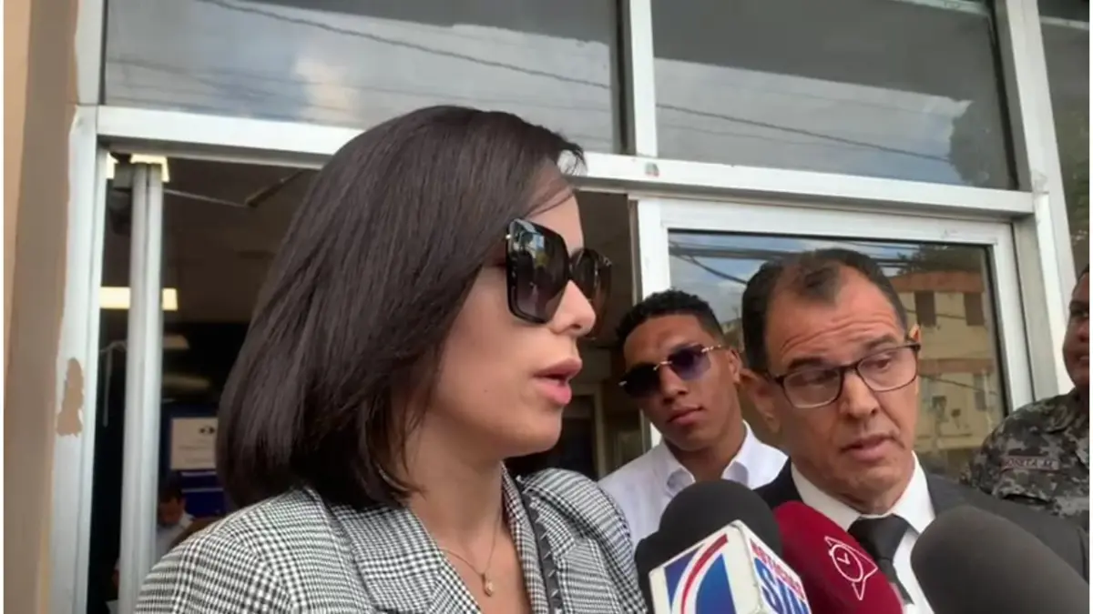 ¡Otra vez! Aplazan querella contra Alofoke interpuesta por Isaura Taveras