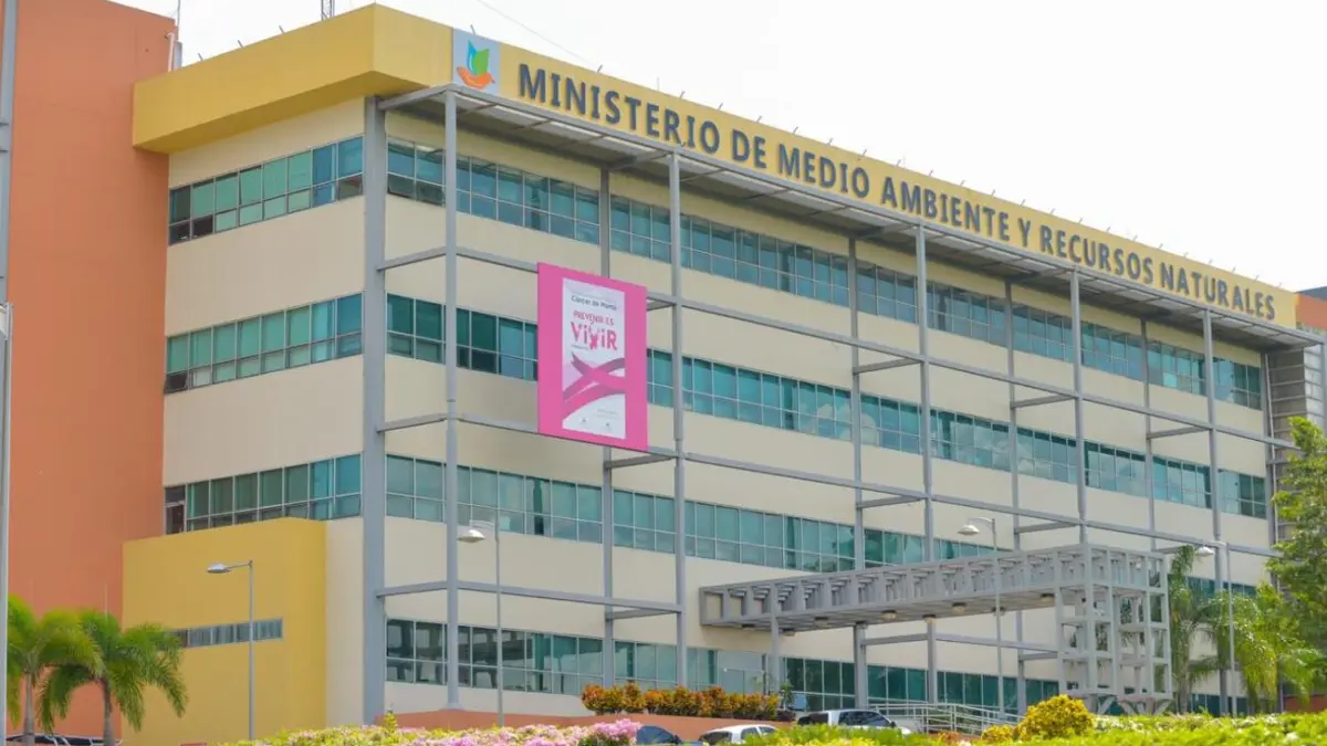 Tras explosión Medio Ambiente dispone que envasadora de oxígeno deje de operar en SDO