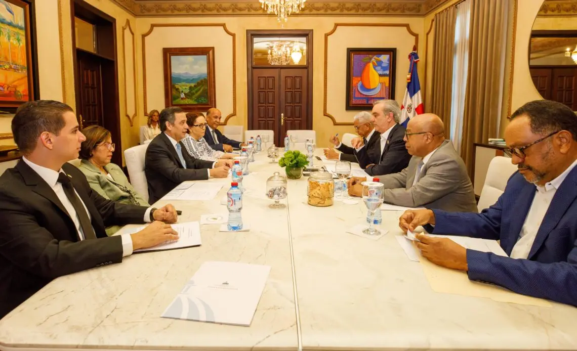 Explican procedimiento de evaluación para escoger nuevos jueces del TC