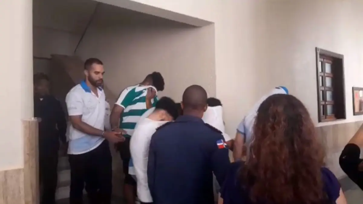 Aplazan coerción a judocas intentaron viajar con documentos falsos