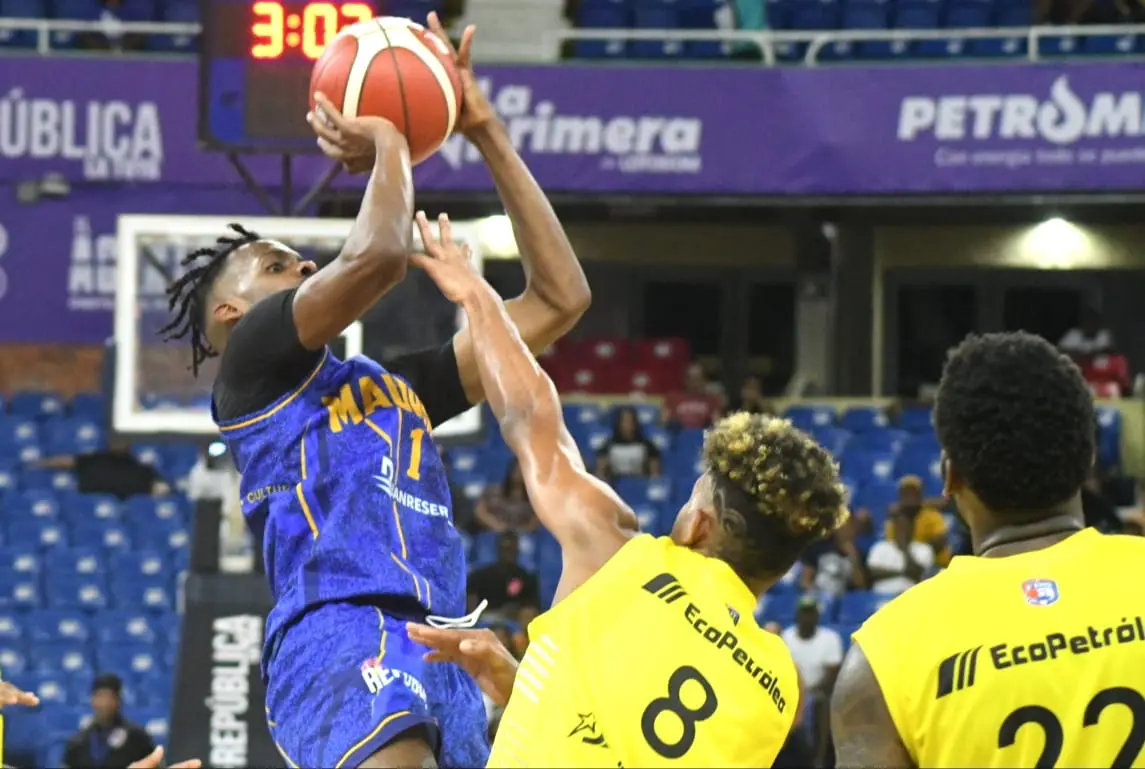 Mauricio Báez, único equipo consigue 10 victorias en el TBS Distrito 2023