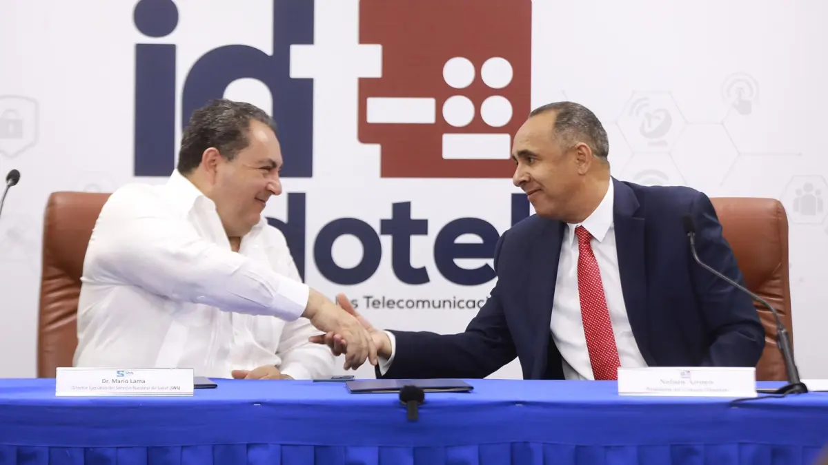 Indotel y SNS acuerdan instalar internet satelital en Centros de Atención Primaria