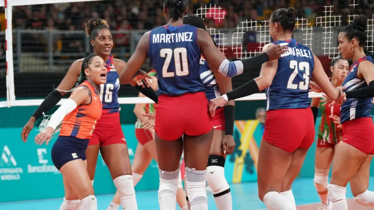 Reinas del Caribe siguen invictas tras vencer 3-0 a Colombia 