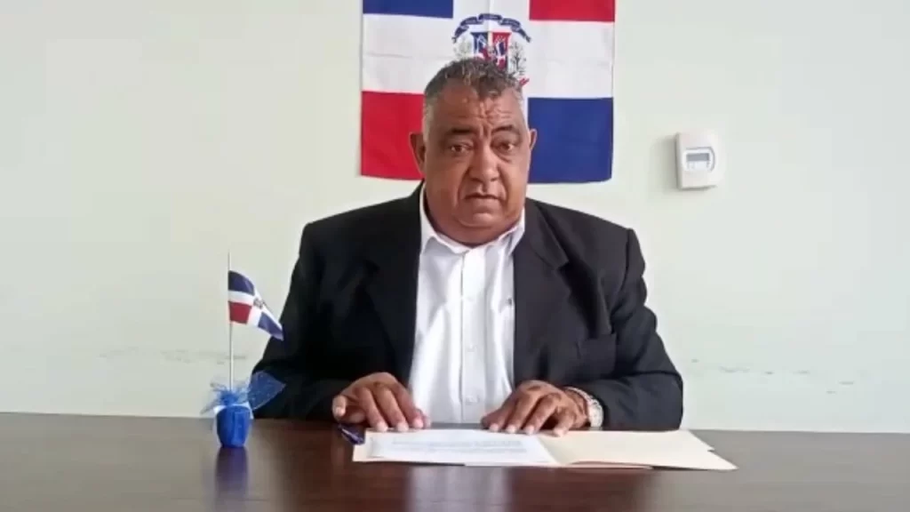 Candidato a regidor de FP por SDE niega apoyo candidaturas a alcaldía por obligación