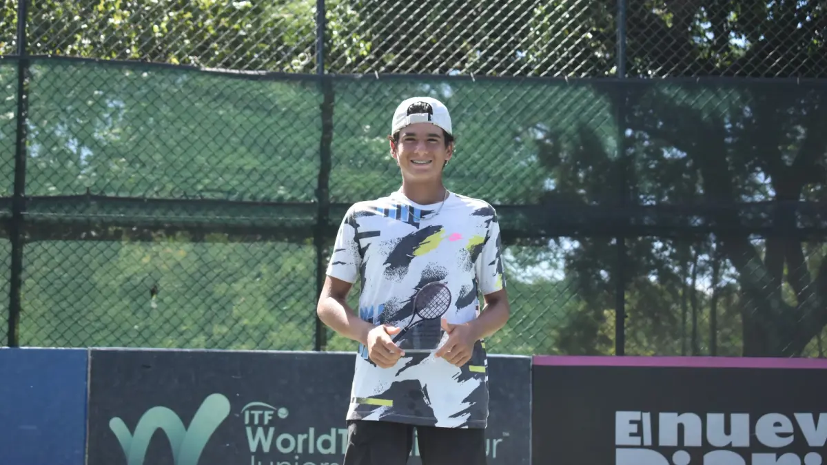 Alberto Puello gana la Copa Carpintero sin perder ni un set