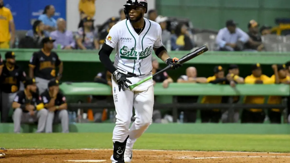 Las Estrellas siguen con su dominio ante las Águilas