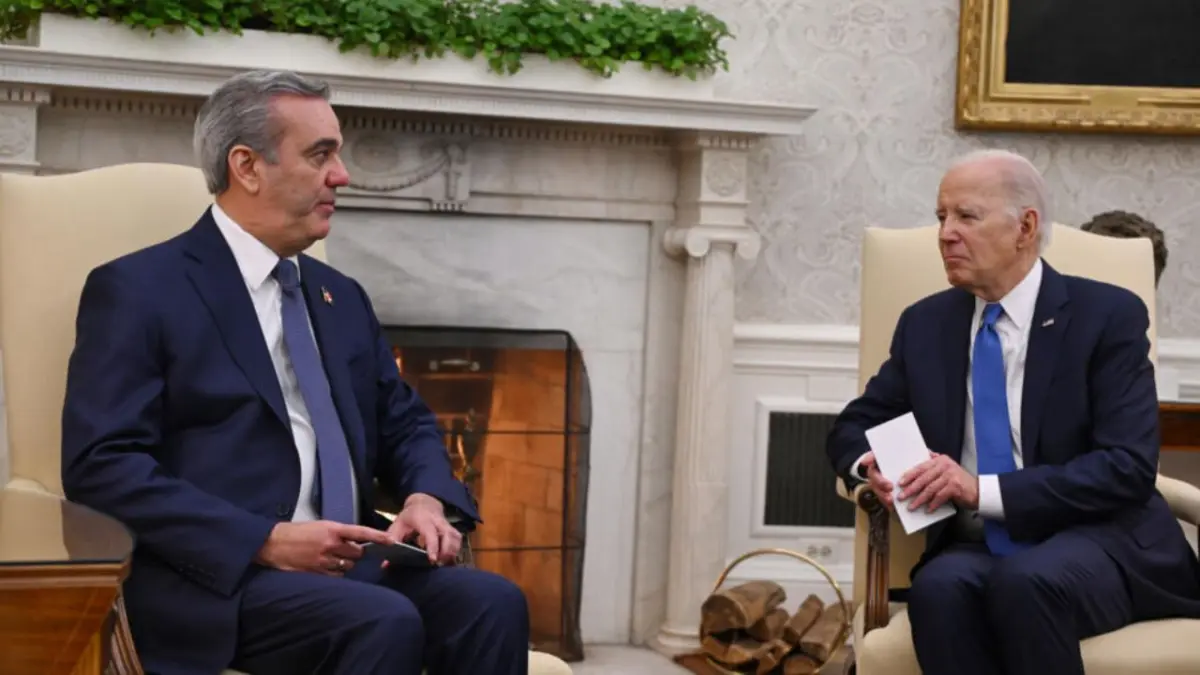 Abinader agradece a Biden por acoger dominicanos en EE UU