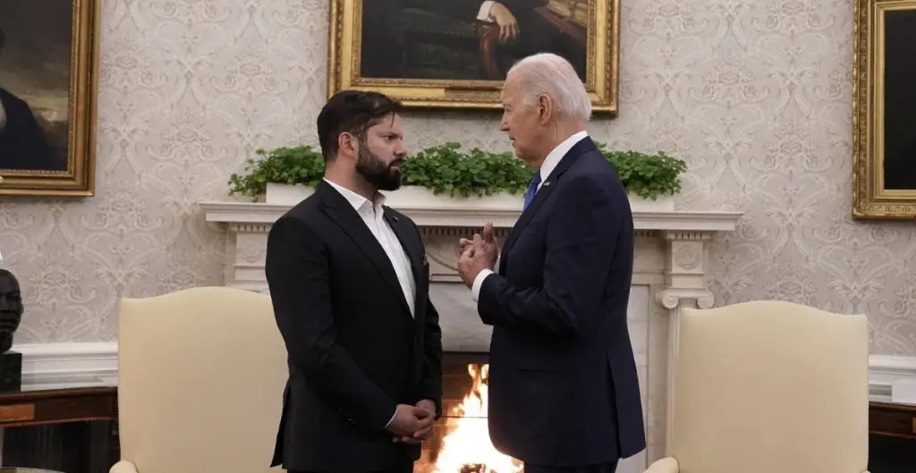 Boric pide a Biden retire a Cuba de lista de Estados patrocinadores del terrorismo