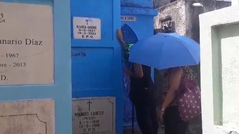 Dominicanos honran hoy la memoria de sus difuntos