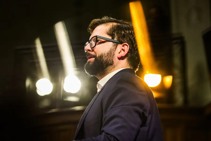 Boric dice que la relación con Argentina es prioritaria pese a diferencias con Milei