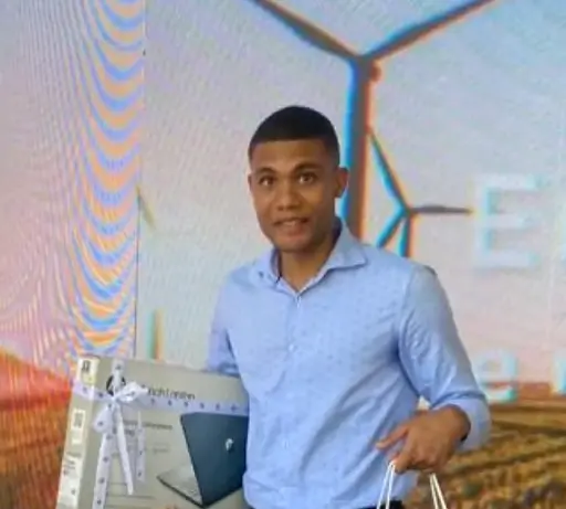 Piden justicia por joven baleado en incidente vial