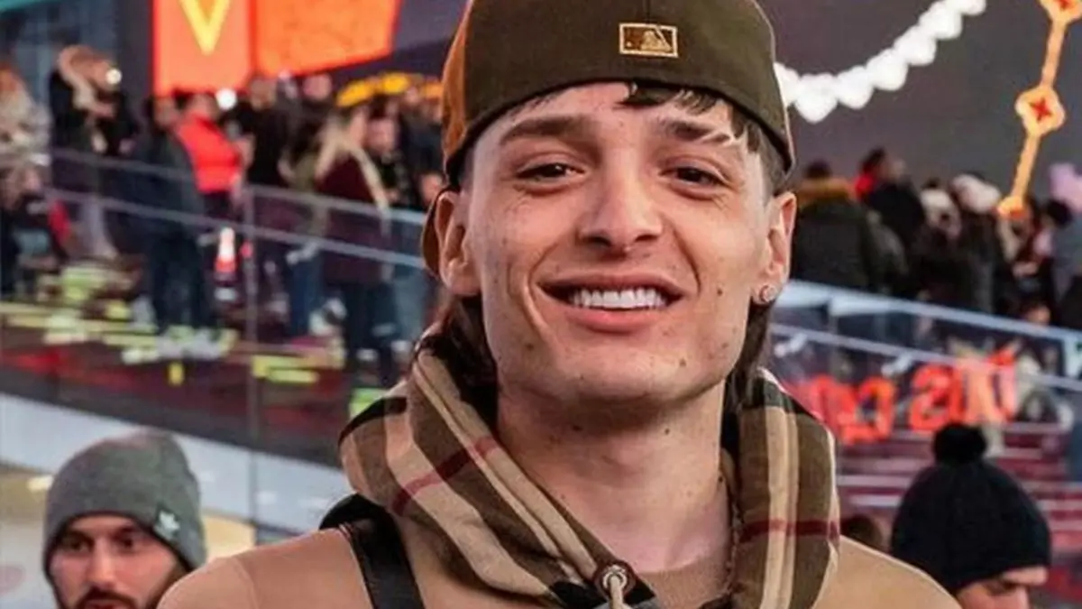 Peso Pluma lanza una canción para el videojuego Call of Duty