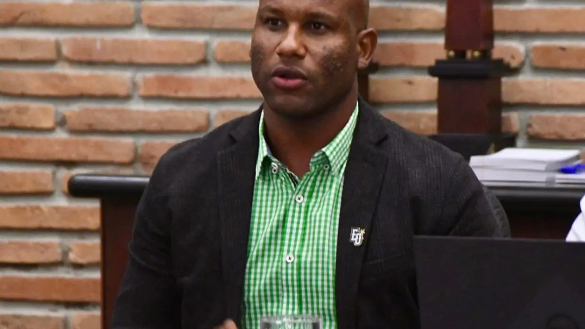 GG de las Estrellas, Manny García, renuncia sorpresivamente a su cargo