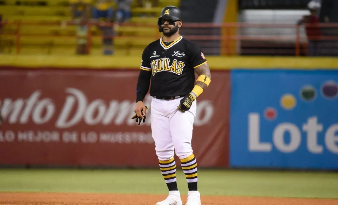 Jonathan Villar es sacado del roster de las Águilas Cibaeñas