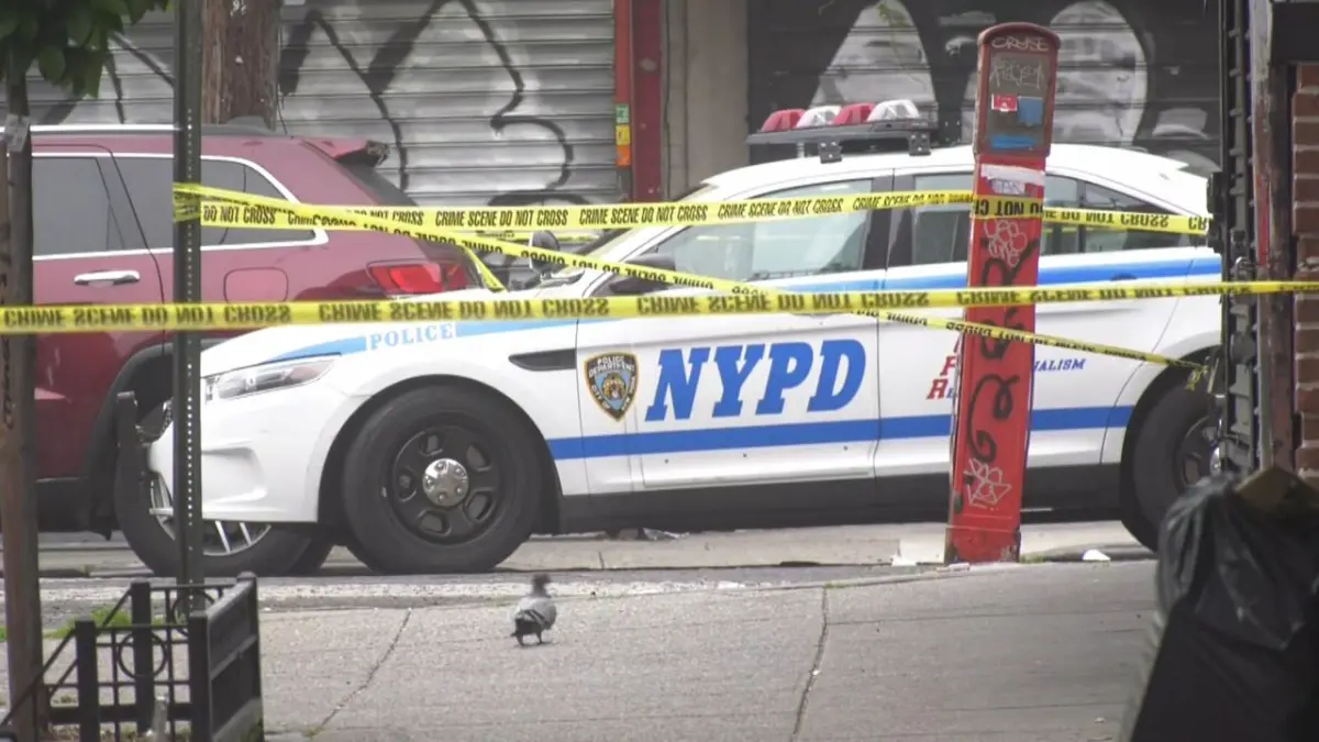 Pareja latina y su niño de cinco años apuñalados en su hogar en El Bronx