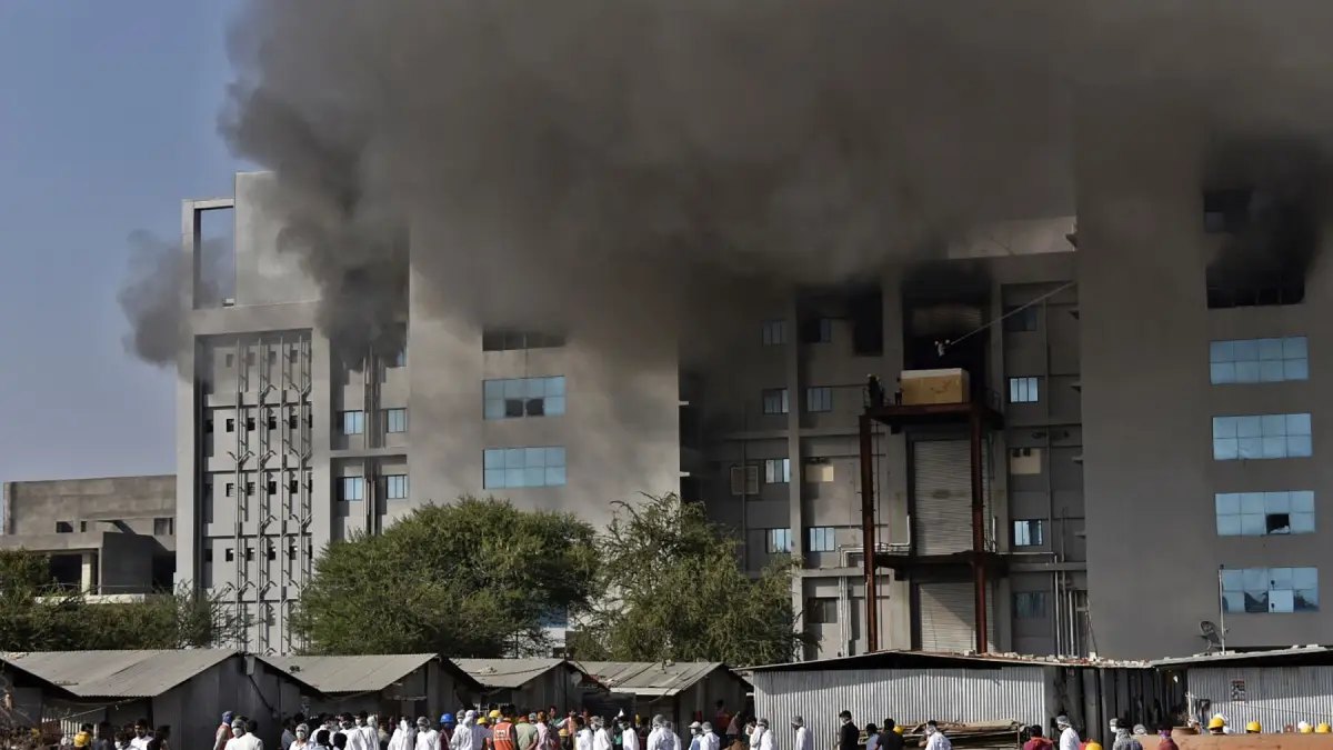 Al menos 9 muertos tras una explosión en una fábrica de explosivos en la India