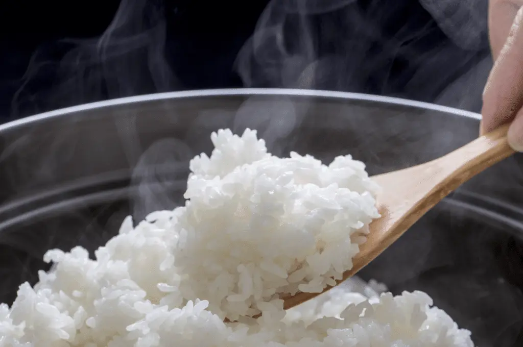 Por qué no deberías consumir arroz con mucha frecuencia
