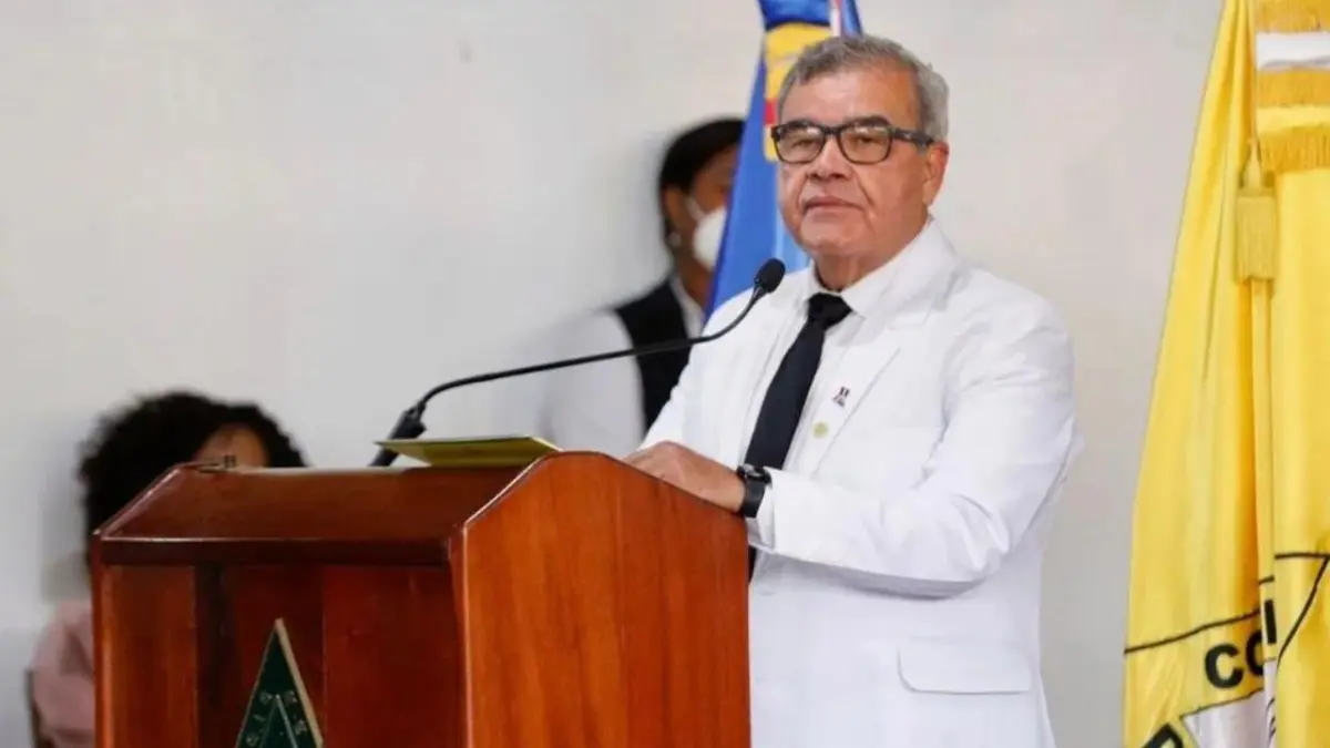 Senén Caba recibe atenciones médicas por sangrado gastrointestinal