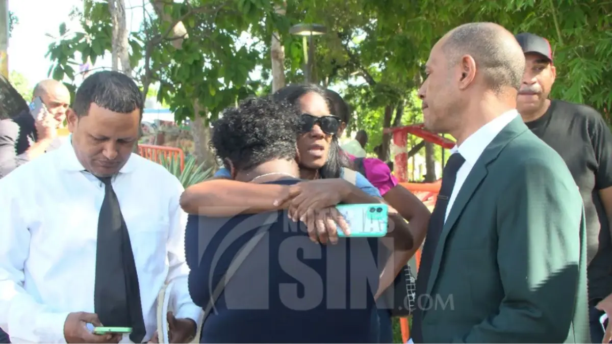 Esperanzados familiares de víctimas de accidente en Haina con prisión preventiva a chofer