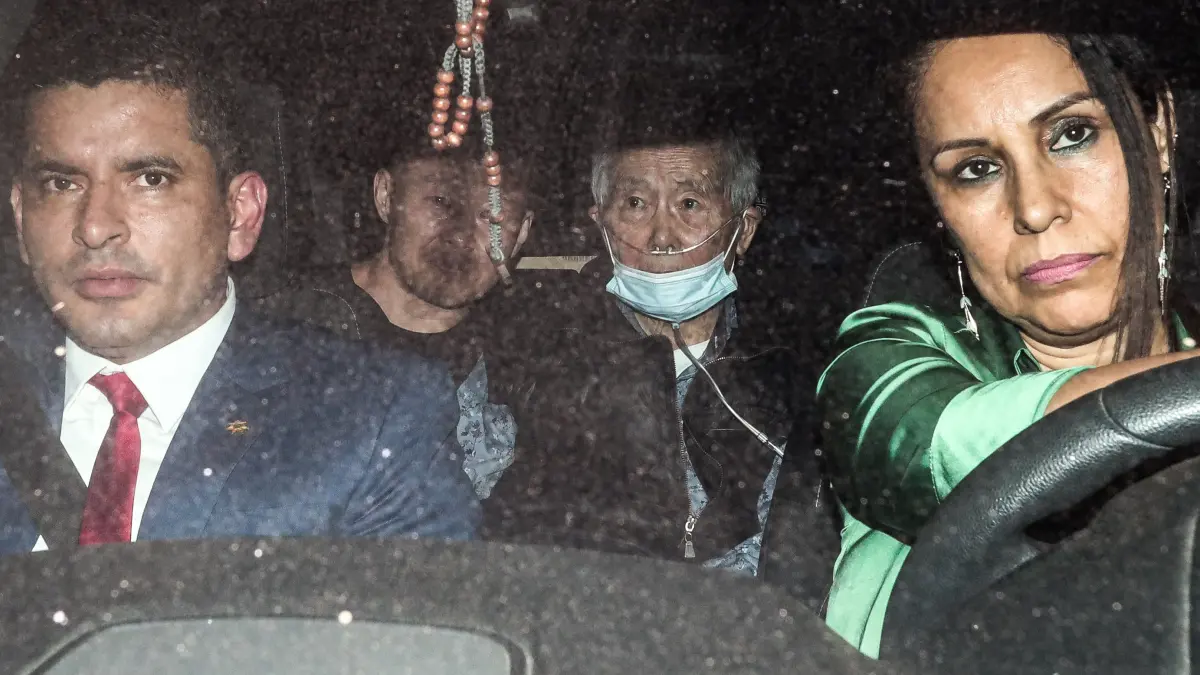 Alberto Fujimori sale en libertad