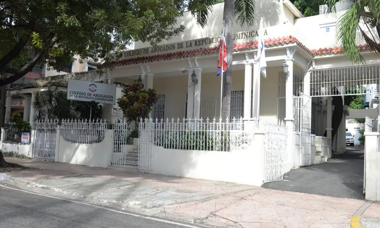 Tribunal Superior Administrativo: nuevo escenario de la crisis del CARD