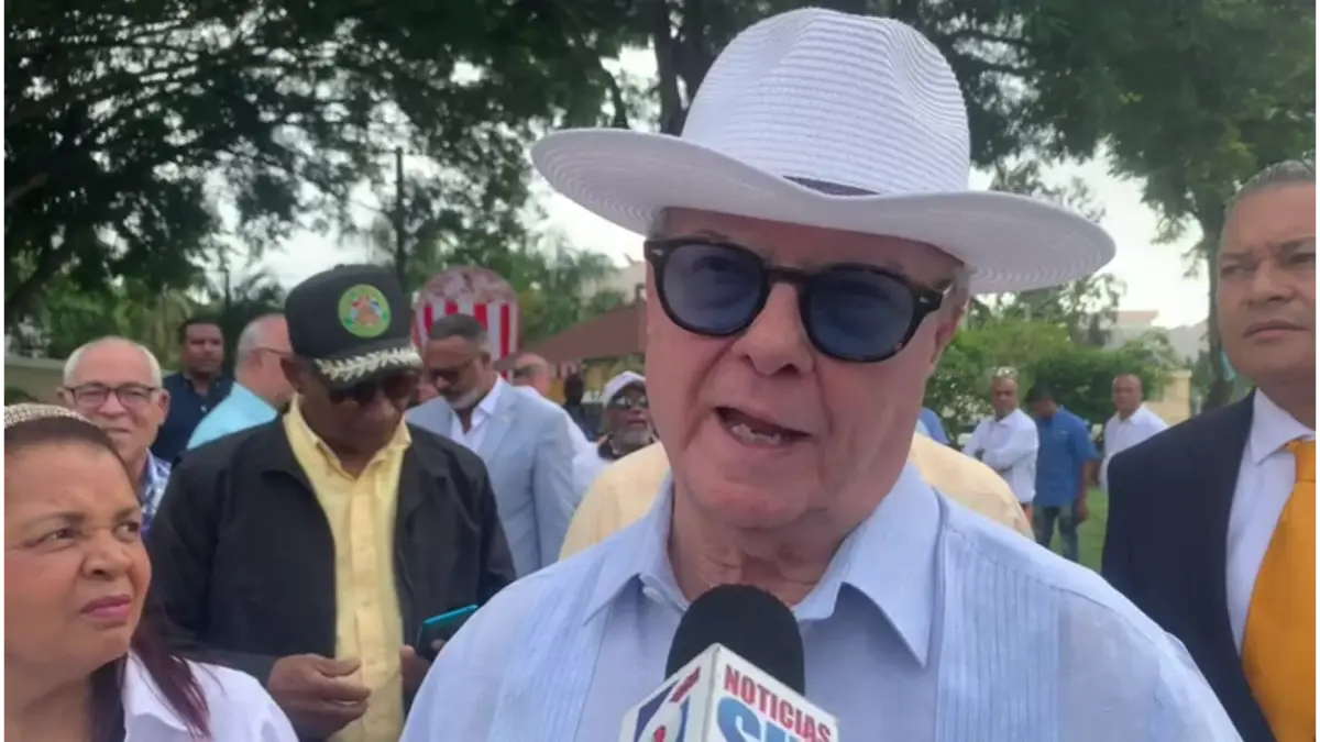 Hipólito llama mediocres a la oposición por criticar nuevos jueces TC