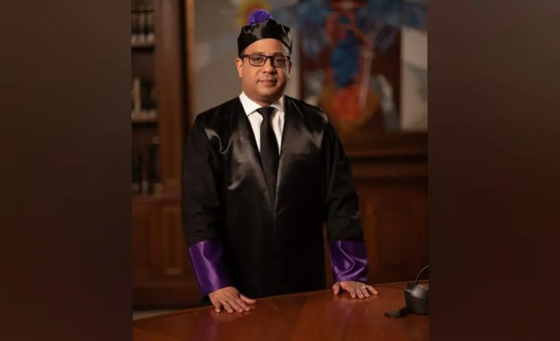 ¿Quién es Napoleón Ricardo Estévez Lavandier?