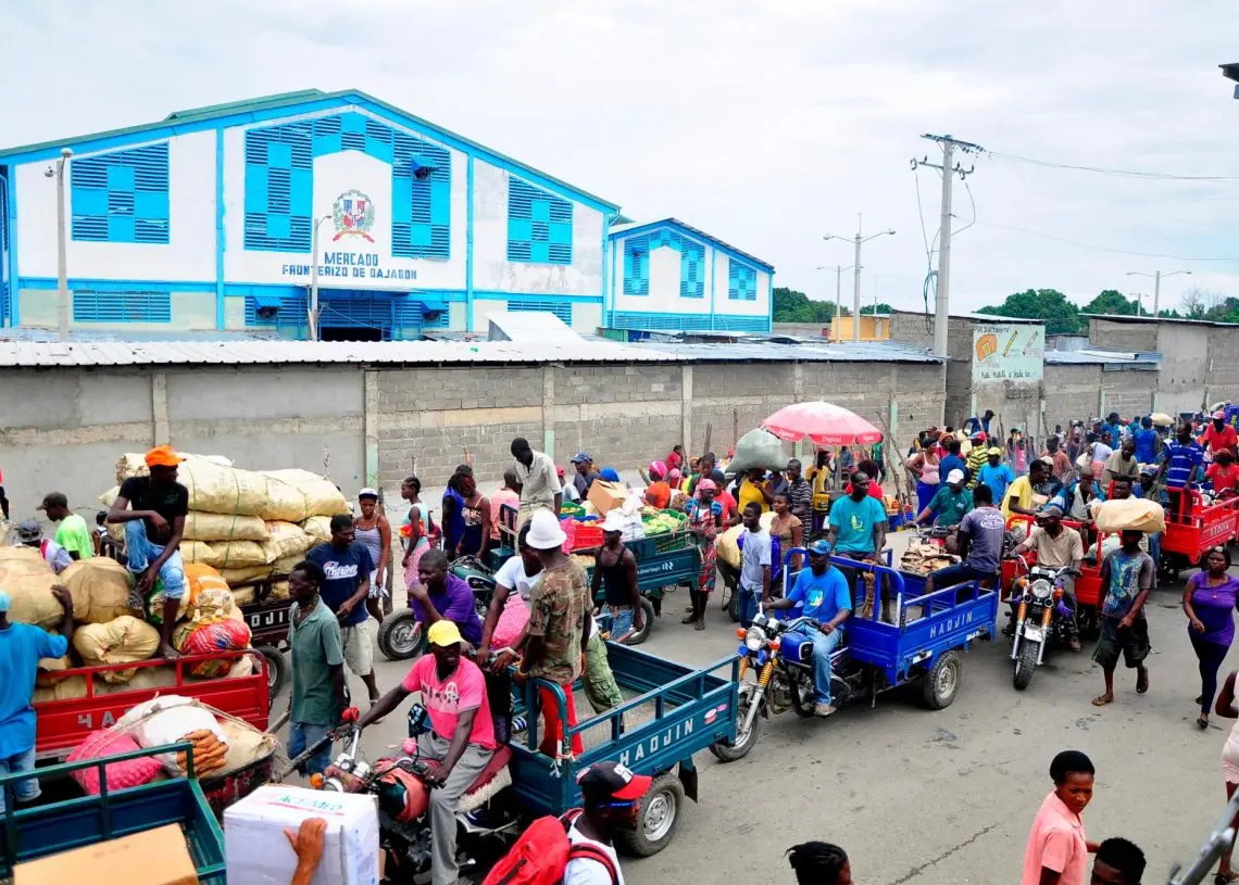 Autoridades haitianas no pudieron impedir ventas masivas en mercado binacional