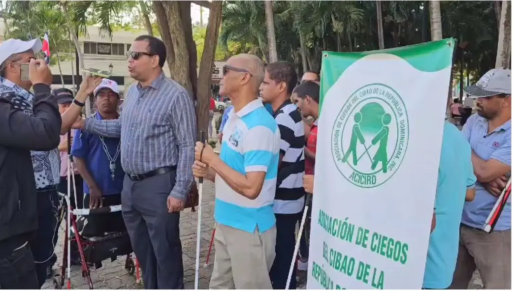 Personas con discapacidad marchan en reclamo de sus derechos