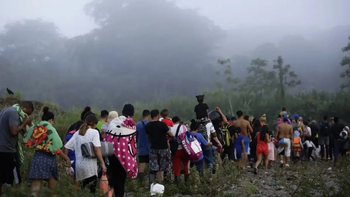 Interpol detiene 257 presuntos traficantes de migrantes