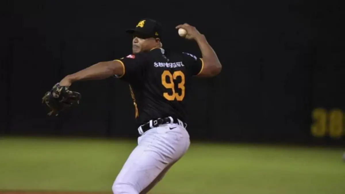 Lidom sanciona a Alfredo Simón con cinco juegos y una multa