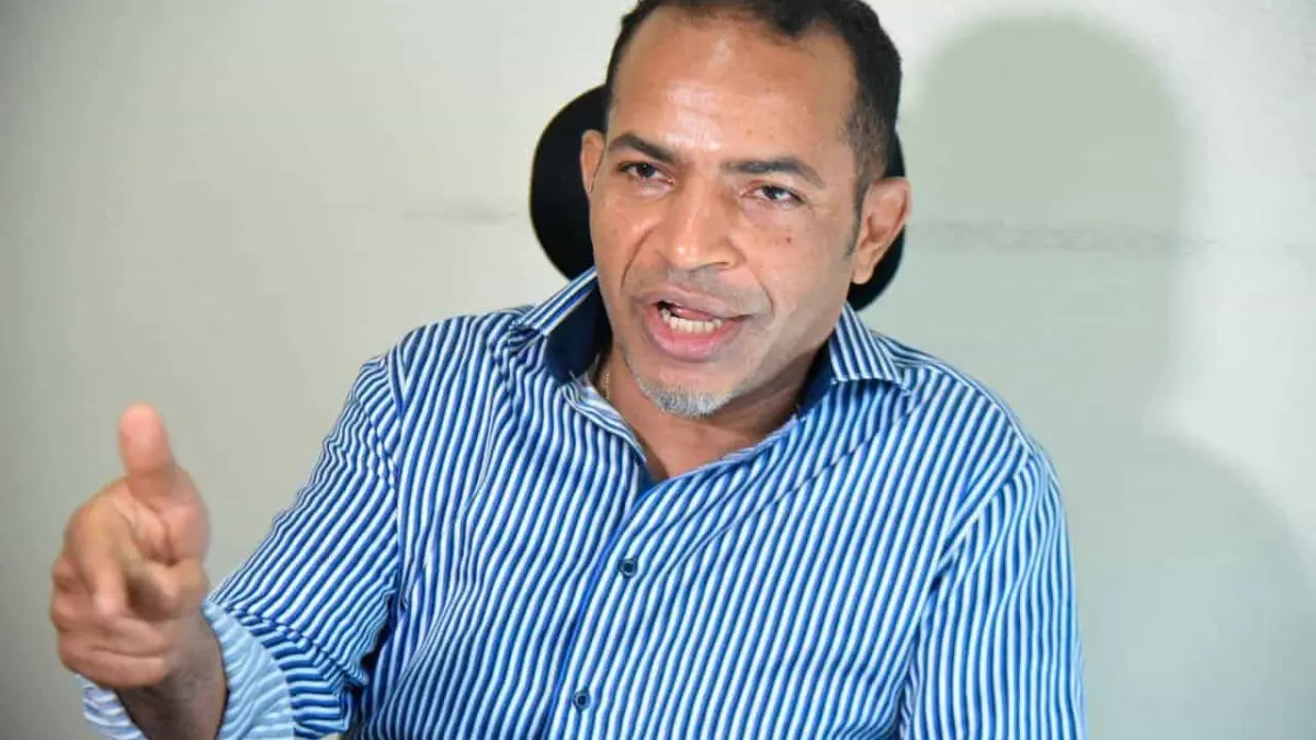 Presidente del CNTT dice aumento en el pasaje de Santiago es voluntario