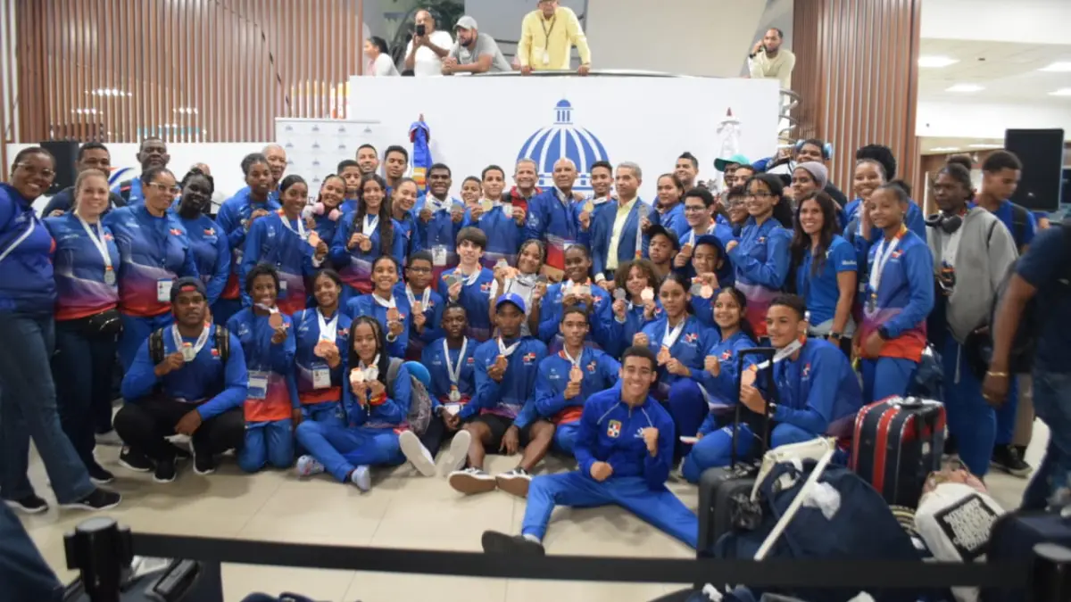 MIDEREC recibe delegación atletas compitieron en Juegos Escolares Venezuela 2023